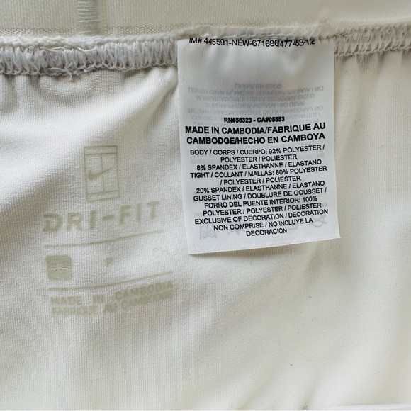 Nike white Tennis Skirt - Picture 6 of 11